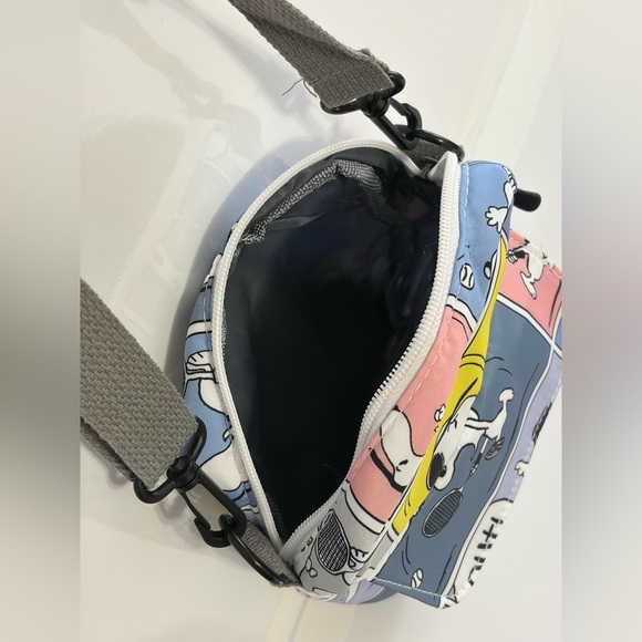 Colorful Snoopy Crossbody Bag - Picture 8 of 8